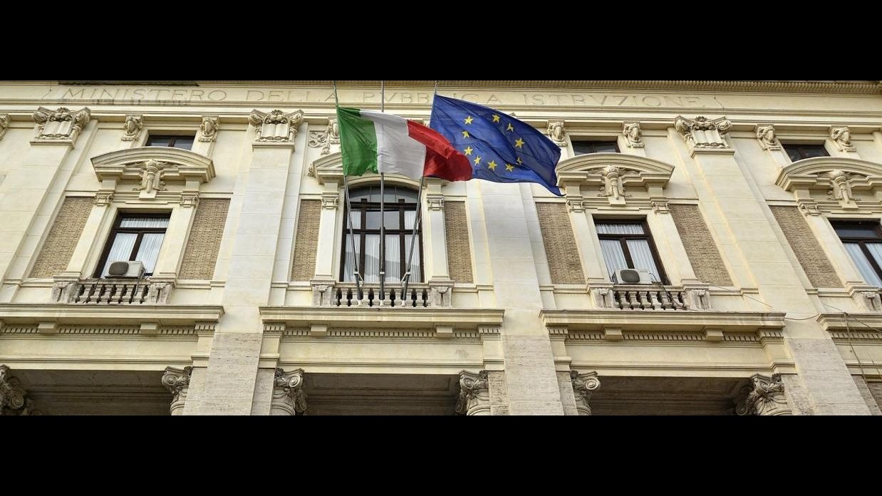 L’INTERVISTA Miur, Agostini: Vittima giochi politici, cinismo da Profumo