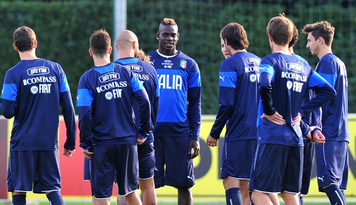 Nazionale, problema muscolare per Balotelli. Escluse lesioni per Ogbonna