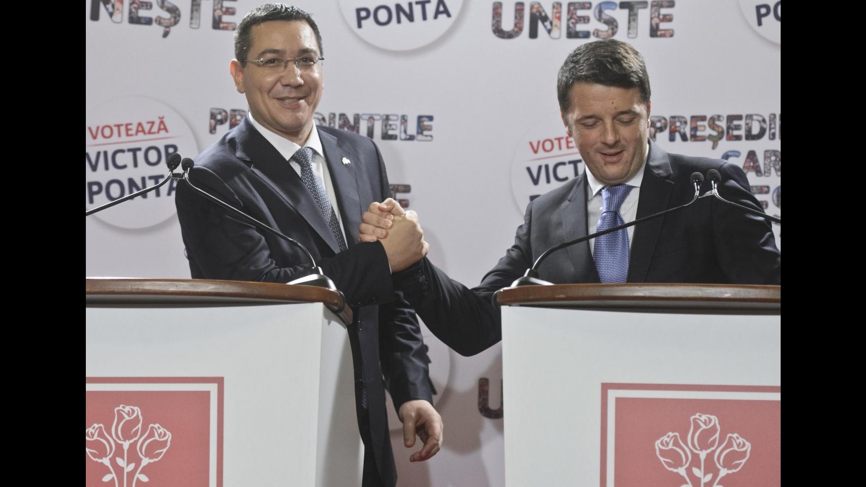 Renzi fa tappa a Bucarest: Percorso riforme non si ferma più
