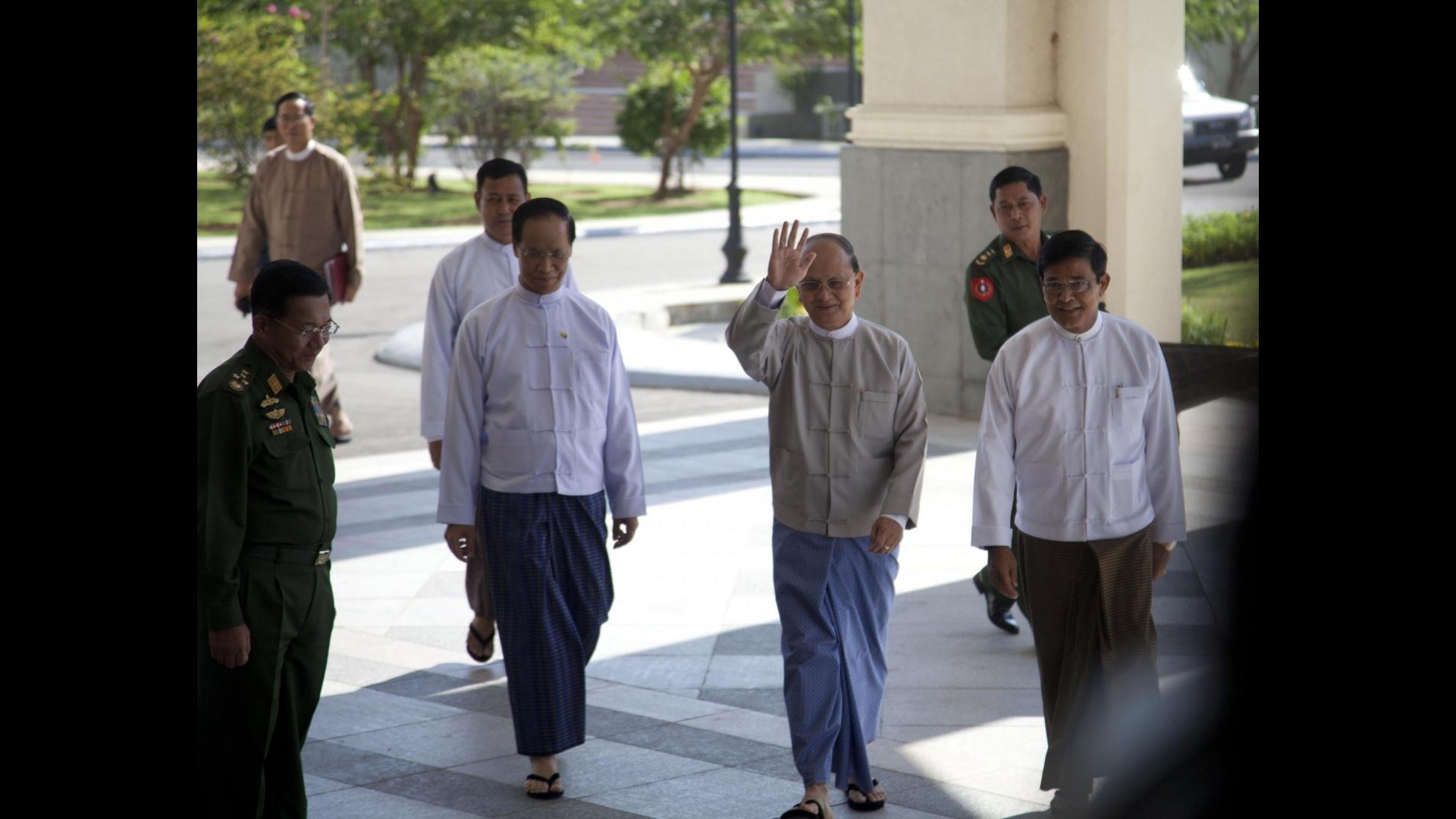 Birmania, Obama incontra gruppo deputati, tra loro Aung San Suu Kyi