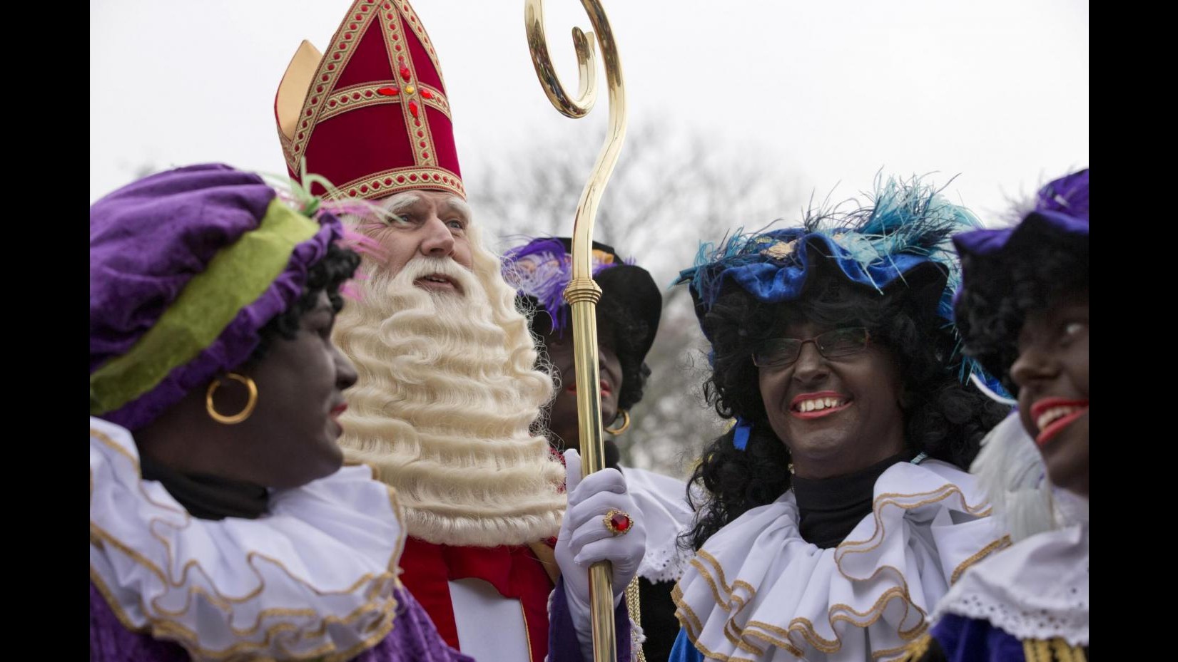 Olanda, Corte non si pronuncia su carattere razzista festa San Nicola
