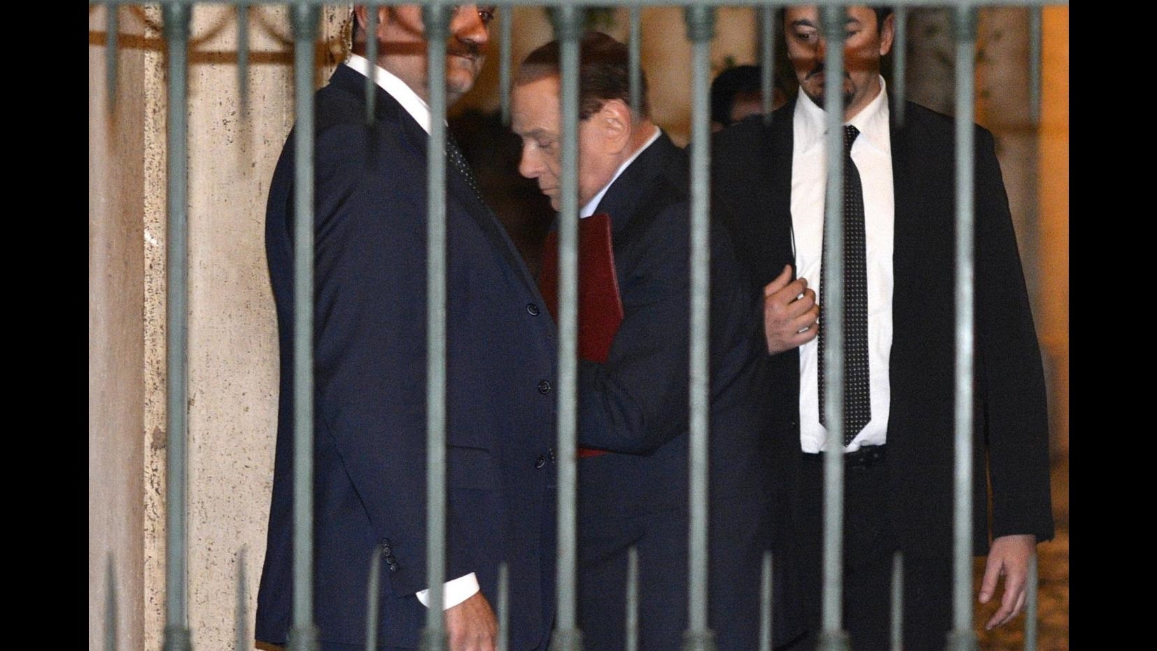 L. elettorale, Fi: Modifiche fuori da patto Nazareno. Berlusconi: Sì dialogo, ma no diktat