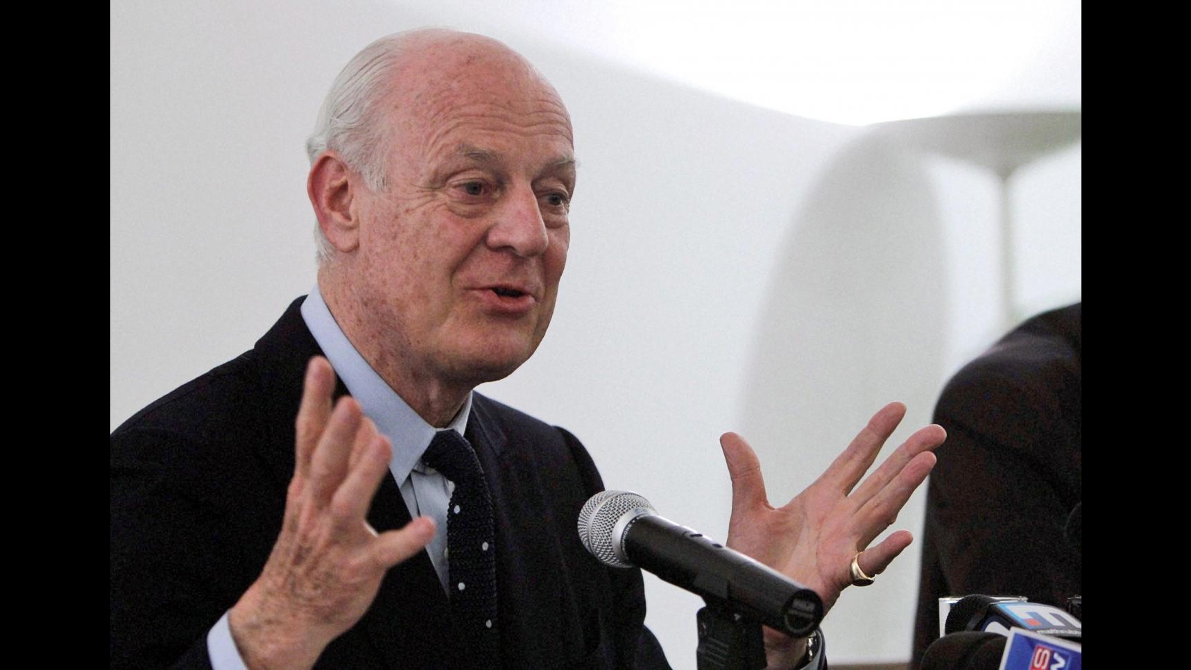 Siria, de Mistura: Aleppo non lontana da crollo, urge tregua locale