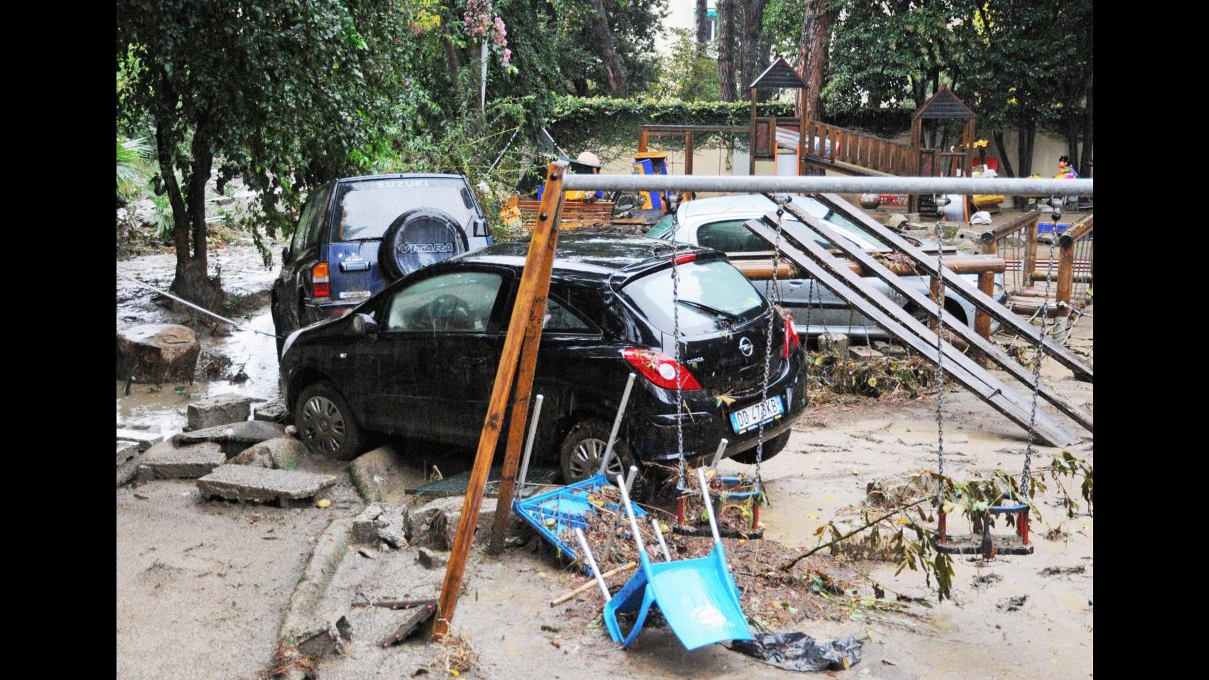Maltempo, Liguria in ginocchio. Due vittime a Leivi, aperto fascicolo omicidio colposo
