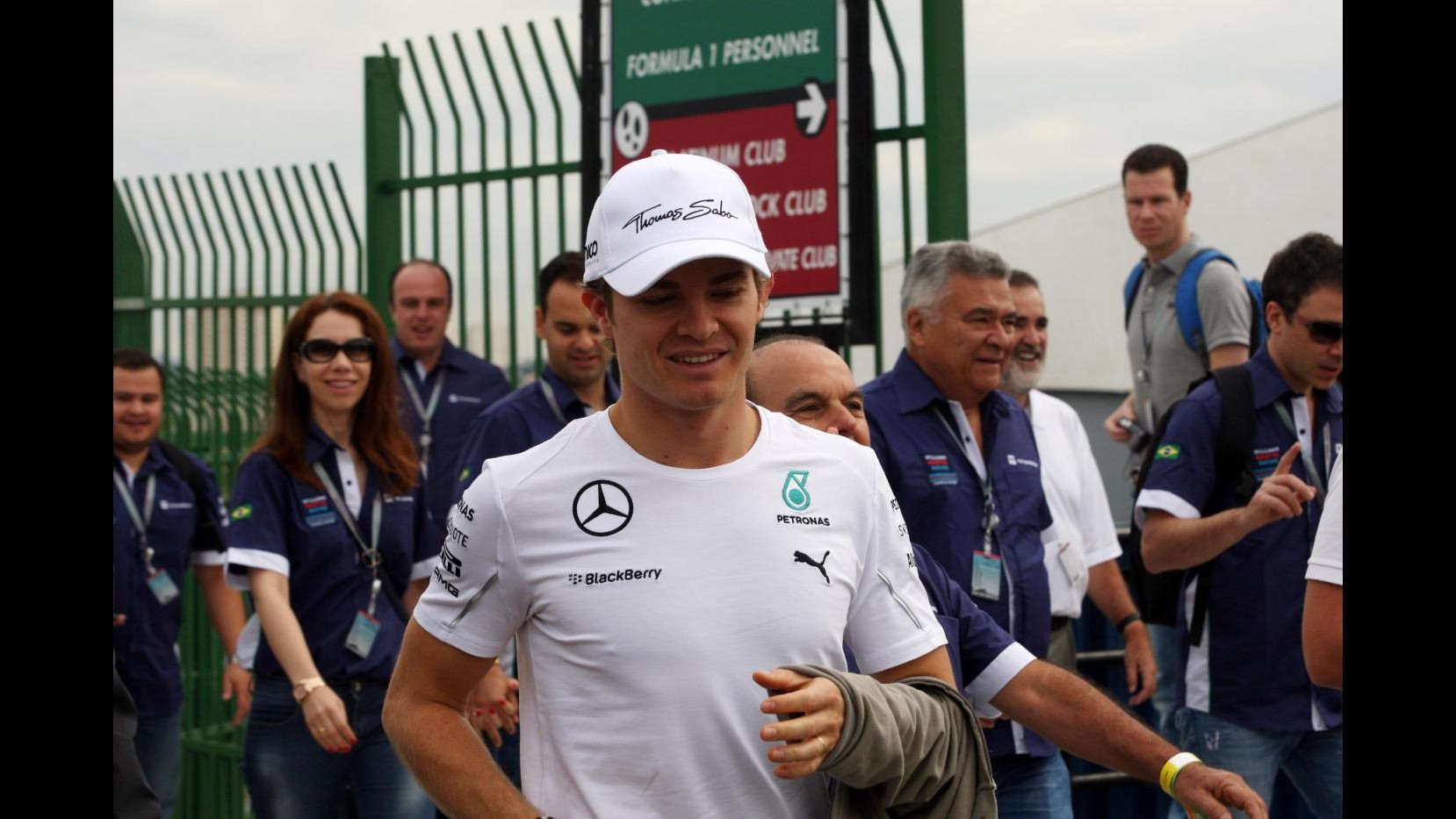 F1, Rosberg: Pole bene ma dobbiamo concretizzare in gara