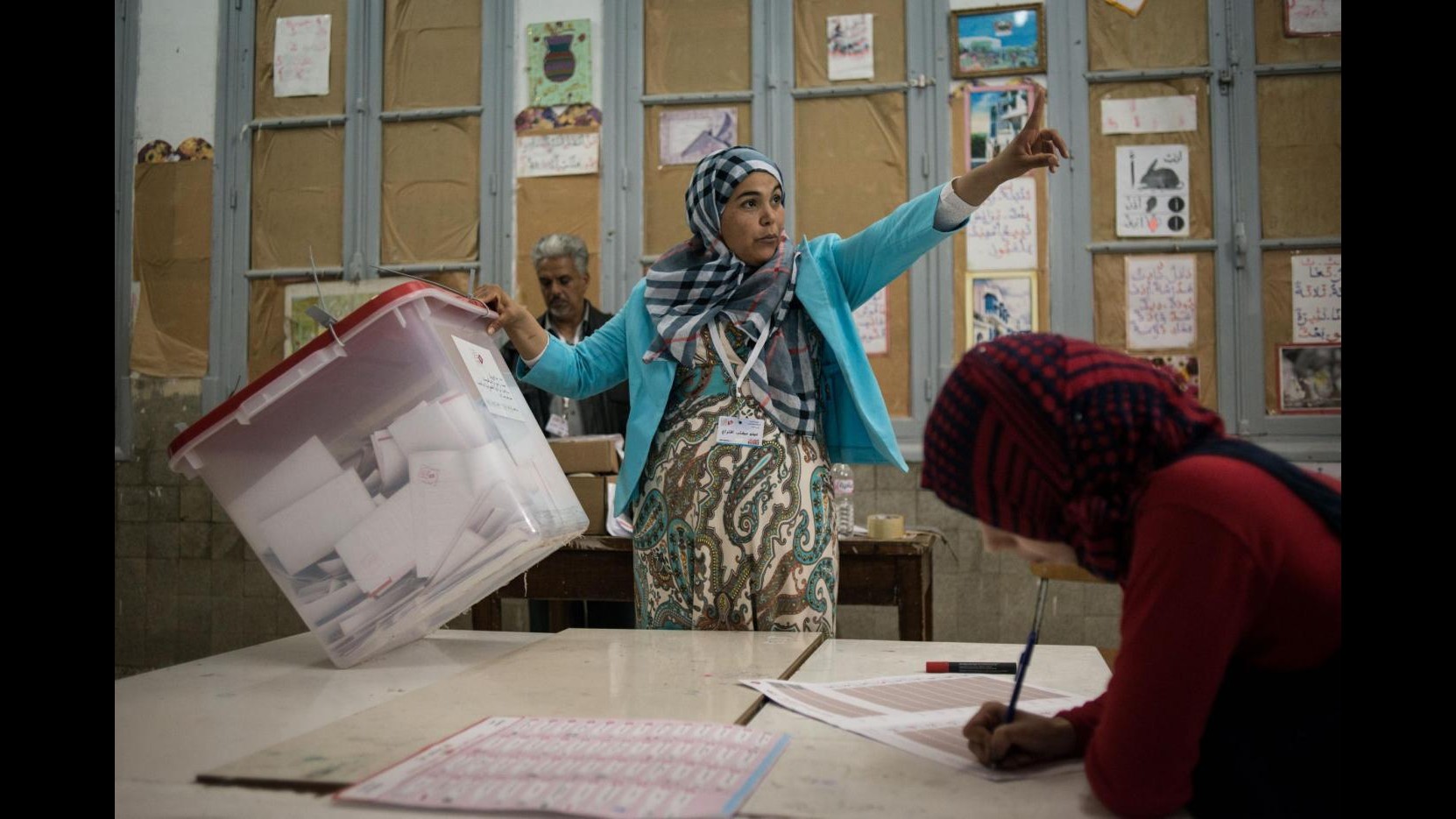 Tunisia, Ennahda: Non appoggiamo nessun candidato alle presidenziali