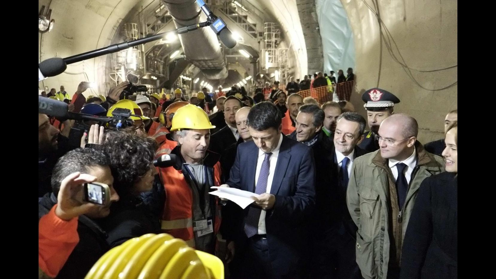 Bologna, operai edili a Renzi: Profonda angoscia per il futuro
