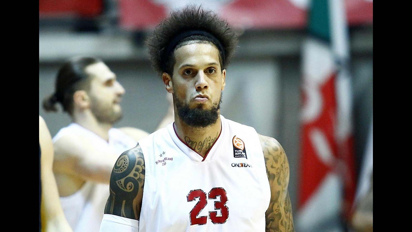 Eurolega, Olimpia Milano sfiora il colpo a Barcellona. Sassari cade ad Istanbul
