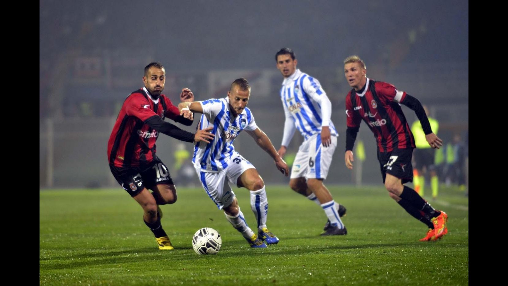 Serie B, Melchiorri salva in extremis il Pescara: 1-1 nel derby con il Lanciano