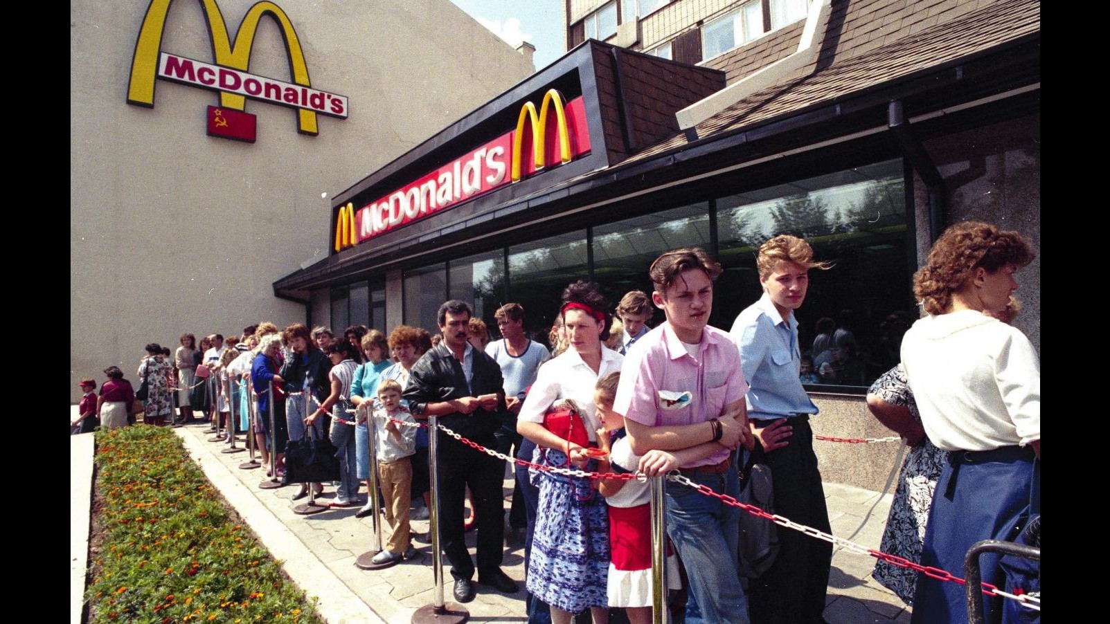 Lavoro, McDonald’s: Mille neoassunti nel 2014, cambiare regole subito