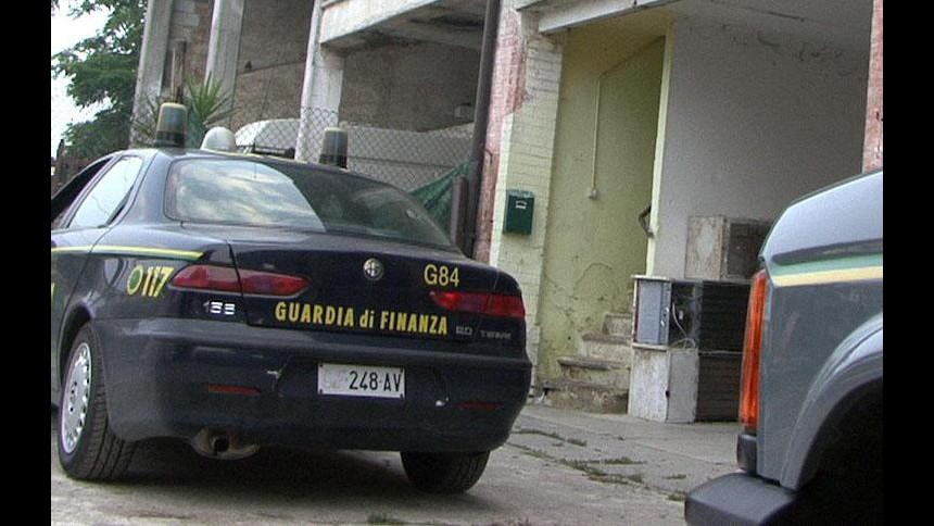 Crotone, scoperta evasione fiscale da 1,6 milioni di euro
