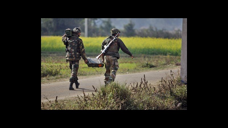 Kashmir, scontri tra soldati e militanti: 9 morti tra cui 3 civili