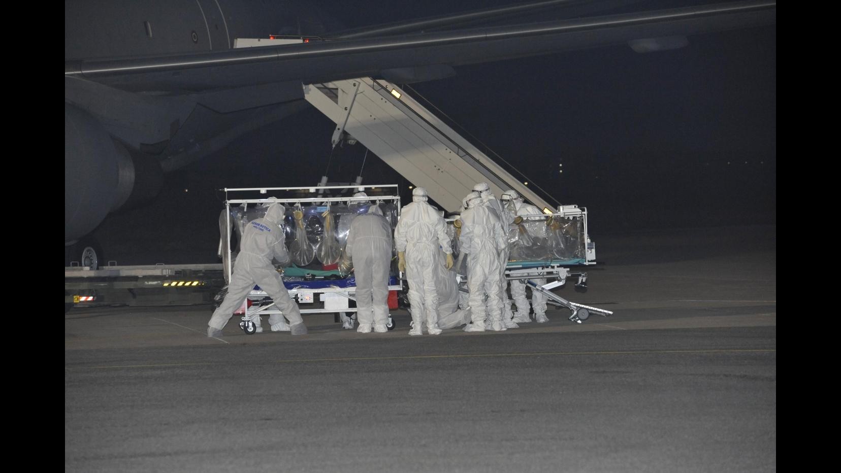 Ebola, ospedale Spallanzani: Contatti con la famiglia solo per telefono