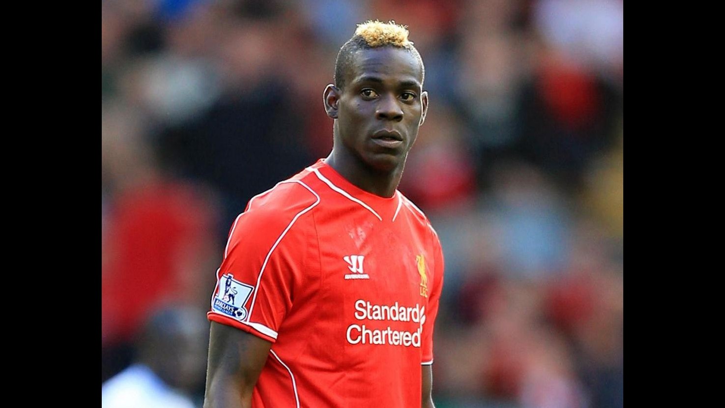 Calcio, Balotelli: Su di me storie stupide, ringrazio tifosi Liverpool