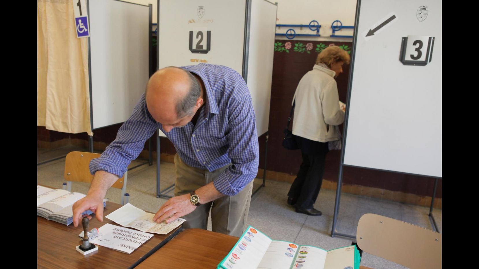 Regionali, i profili dei candidati in Emilia Romagna e Calabria