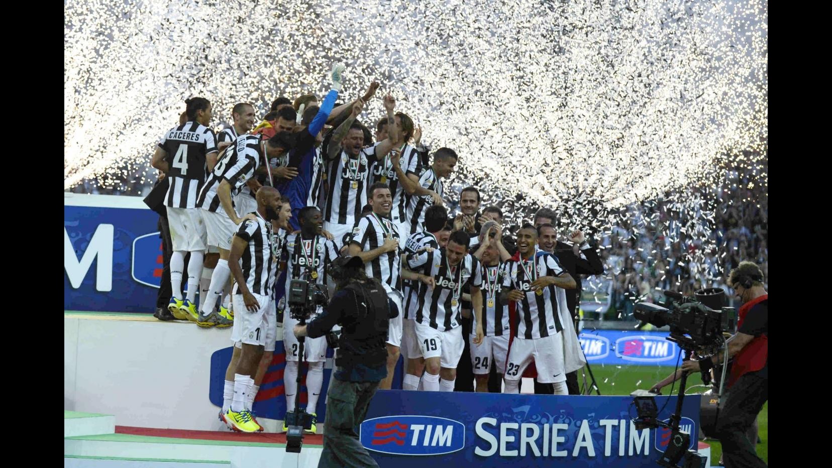 Calcio, cambia la Serie A: da Figc ok a riforme su tetto rose e extracomunitari con curriculum