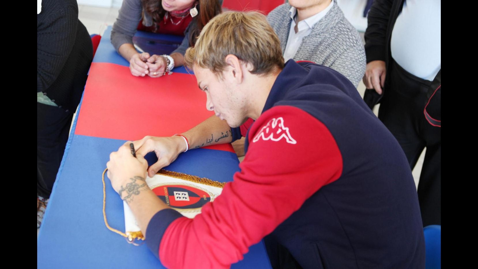 Calcio, Longo: Felice al Cagliari, lavoro per sfruttare le opportunità