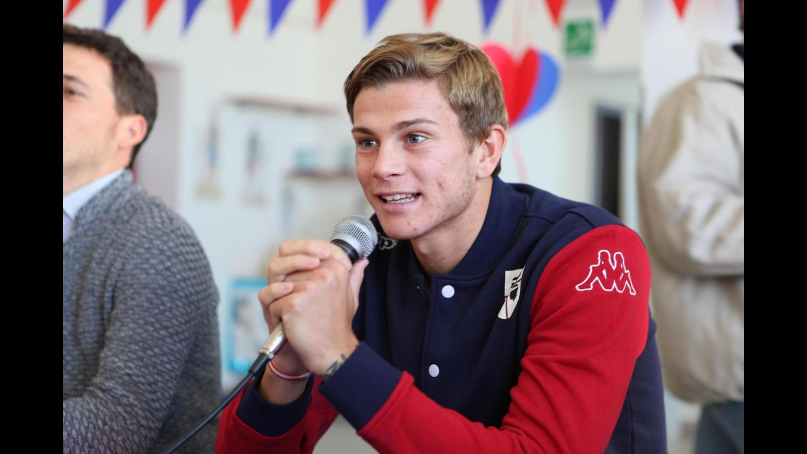 Calcio, Longo incontra bambini di Selergius: Mio mito era Ronaldo
