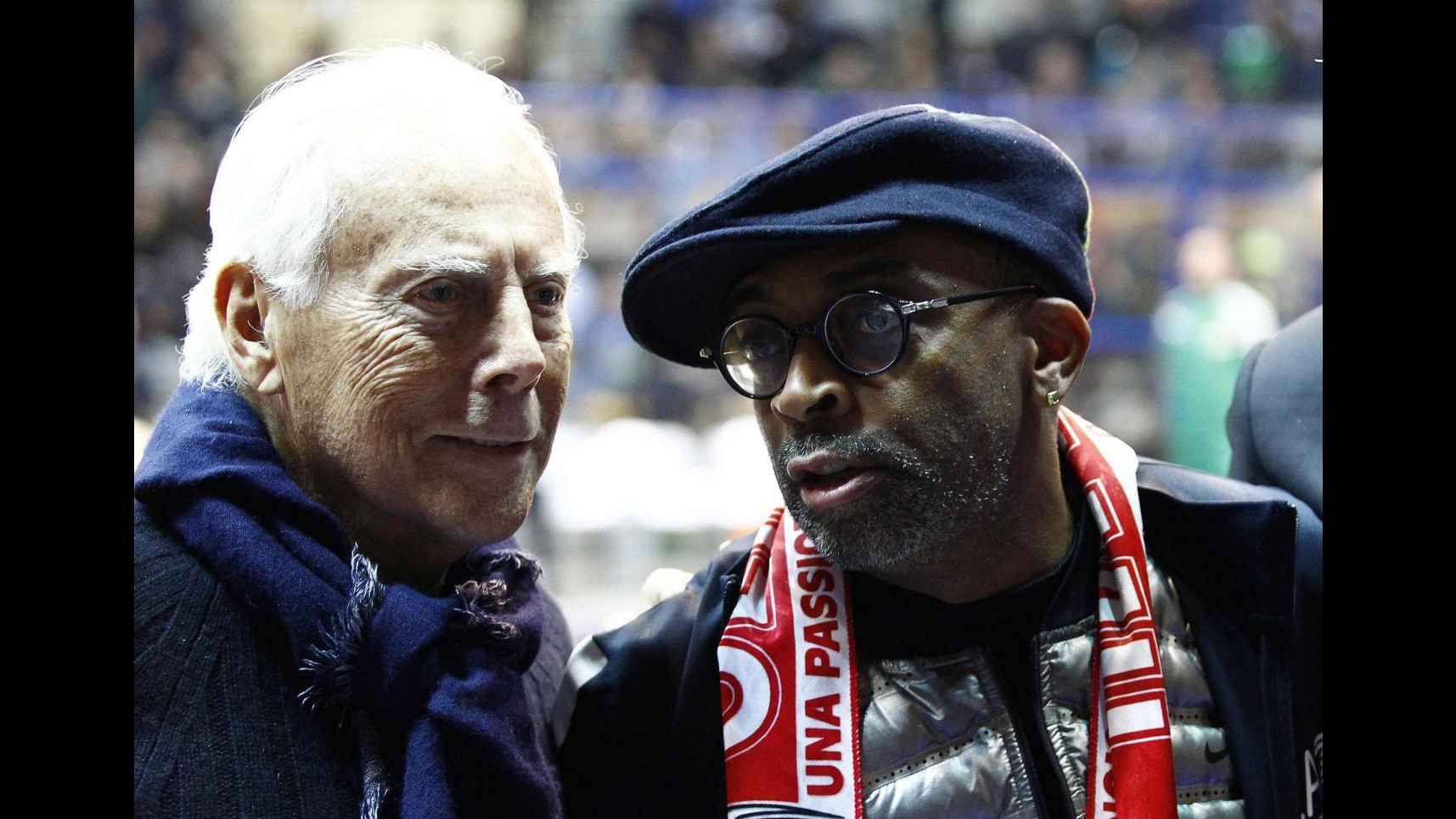 Eurolega, Milano doma Panathinaikos 66-64 e vola alle Top 16 davanti a Spike Lee