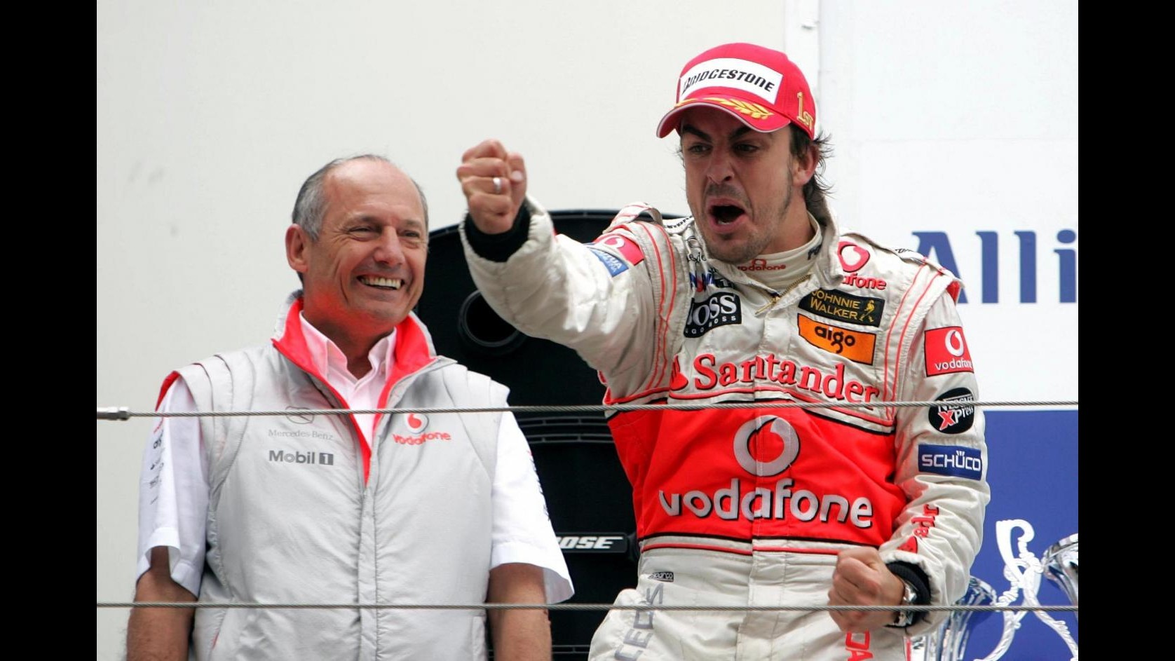 F1, ufficiale arrivo Alonso alla McLaren-Honda: Nostra sfida tornare leggenda