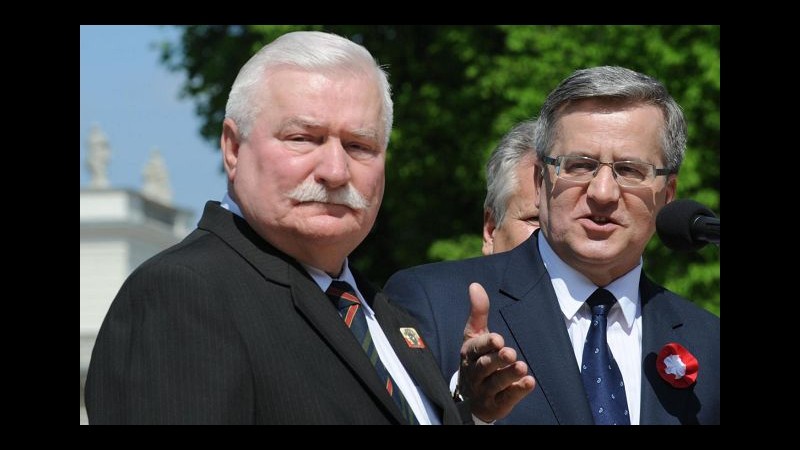 Usa, ex presidente Polonia: Autorizzammo sito Cia ma non torture