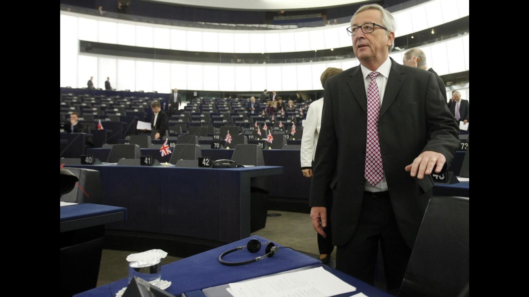 Ue, Juncker: Aggravamento procedure per Italia e Francia senza riforme