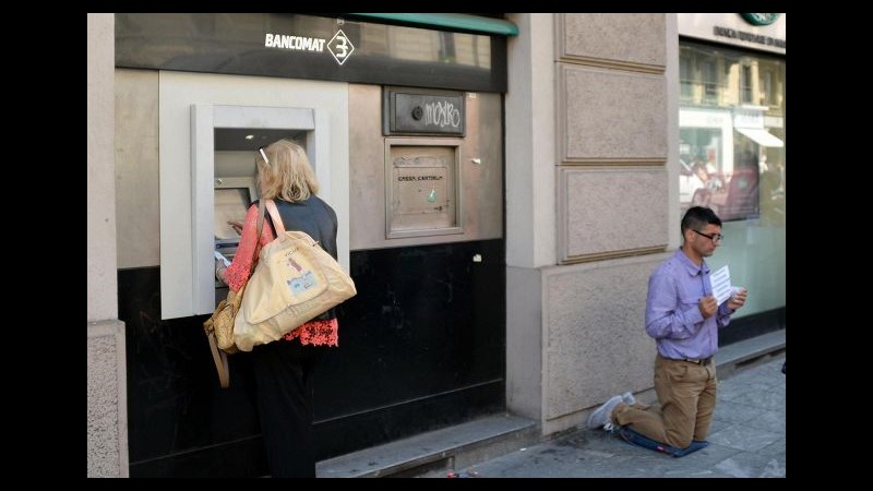 Censis: Boom depositi (+4.9% dal 2013) ma calano investimenti imprese