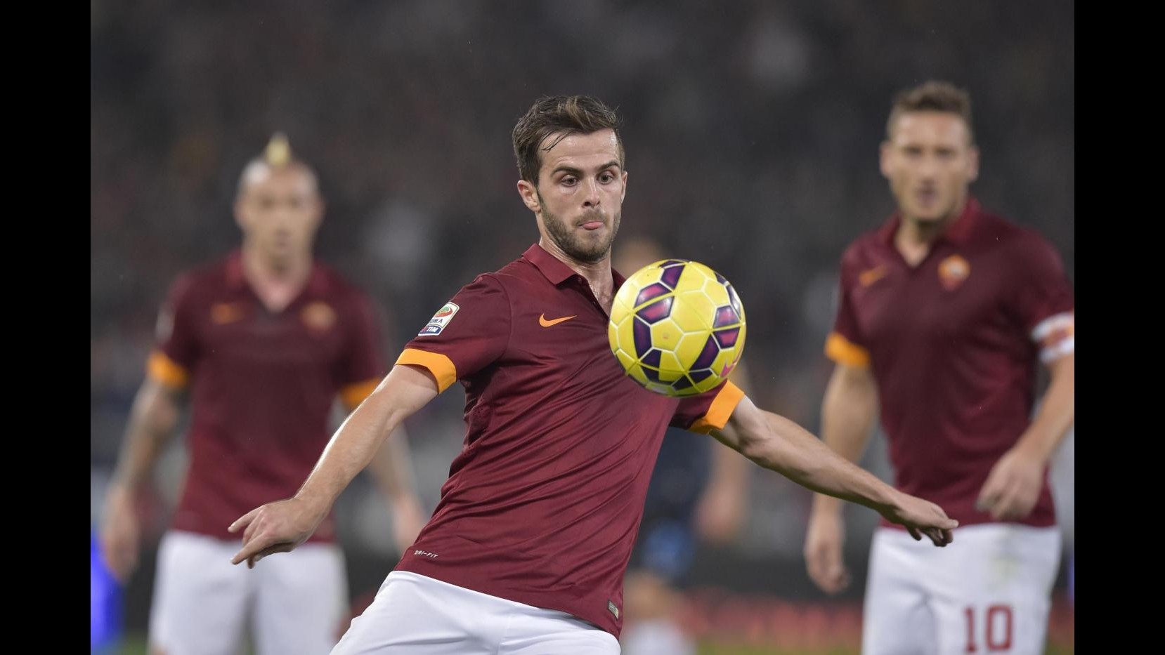 Pjanic: Vincere scudetto alla Roma sarebbe splendido. Castan? Tornerà più forte