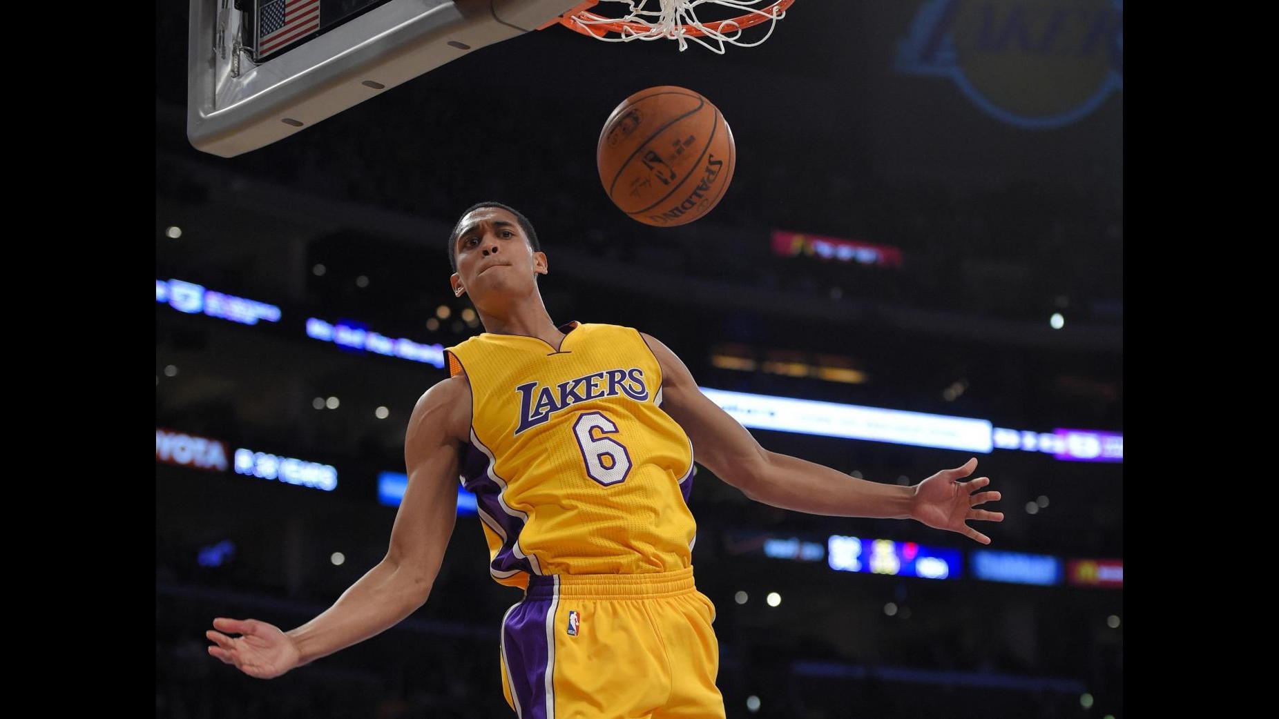 Nba: Lakers senza Bryant sorprendono Golden State, Cleveland ok con Minnesota