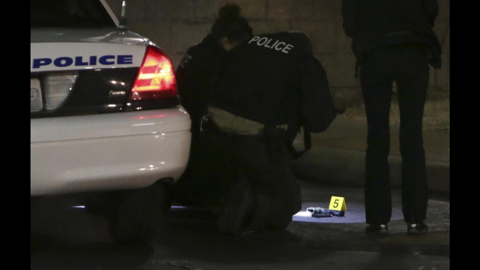 Usa, polizia St.Louis: Uomo colpito da agente aveva estratto pistola