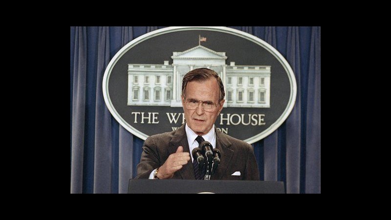 Usa, George H.W.Bush ricoverato in ospedale dopo crisi respiratoria