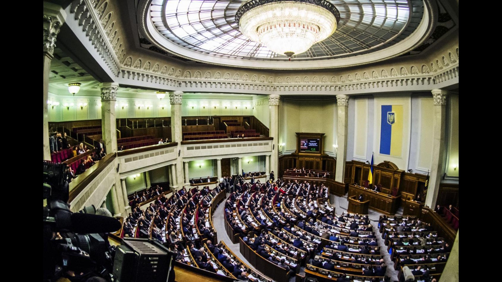 Ucraina, sì del Parlamento a rinuncia status Paese non allineato