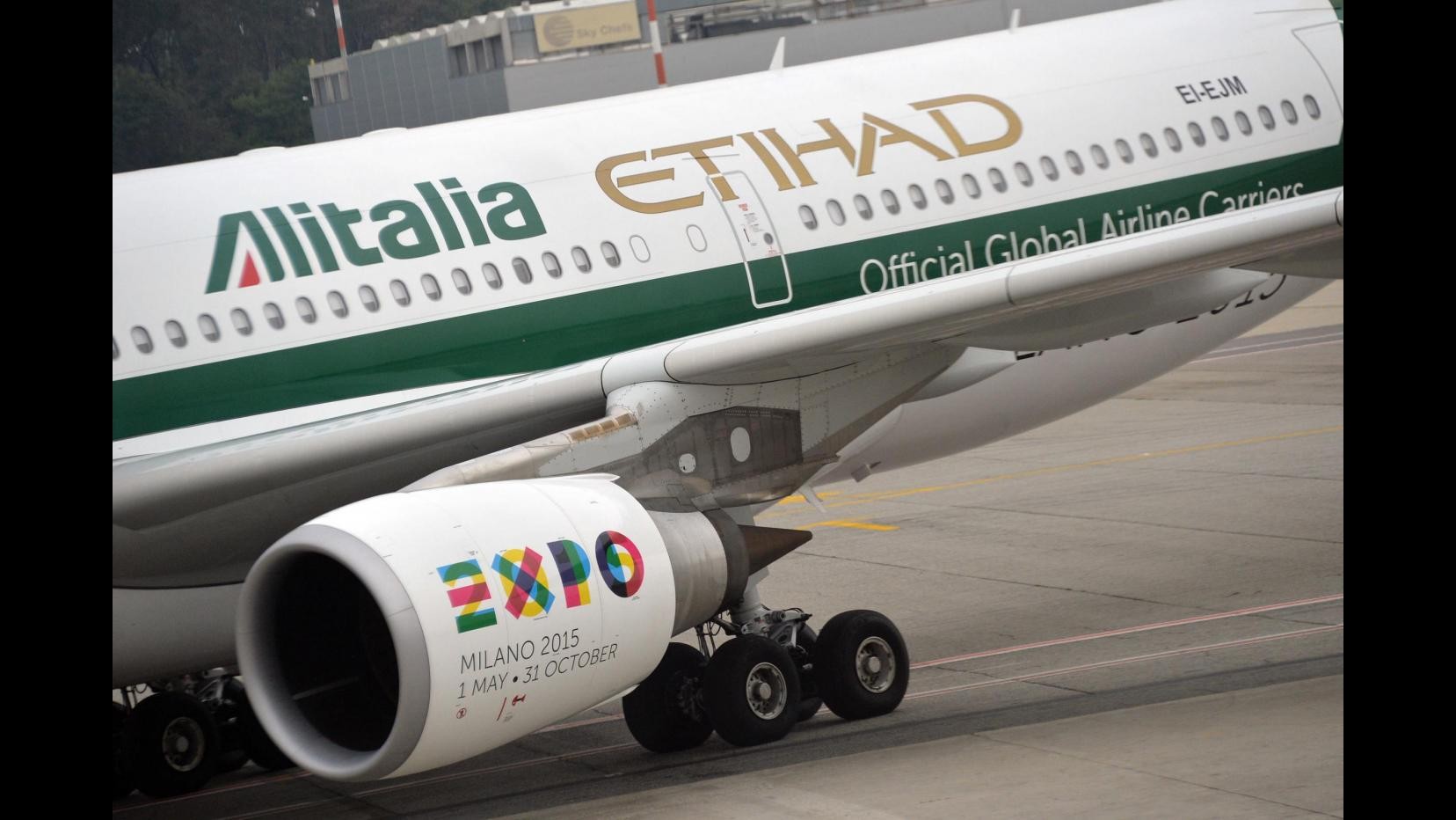 Alitalia: Da Natale in volo si berrà la Birra Moretti