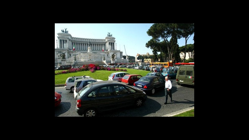 Roma, domani stop a veicoli più inquinanti nella fascia verde