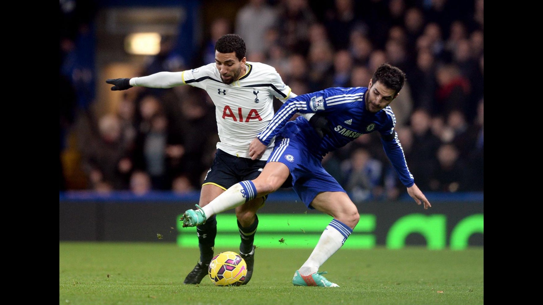 Stampa inglese: Inter punta Lennon del Tottenham, possibile scambio con Guarin