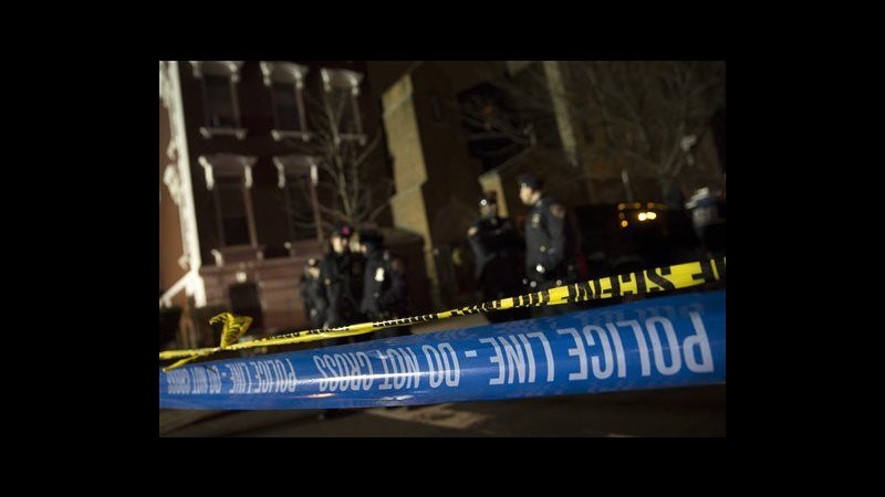 Usa, prima di uccidere agenti NY 28enne ha ferito sua ex a Baltimora