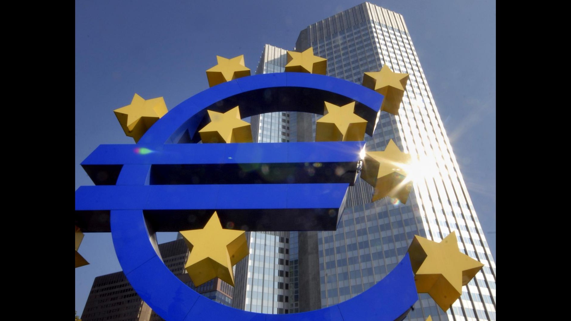 Bce: Il 24 febbraio sarà presentata la nuova banconota da 20 euro