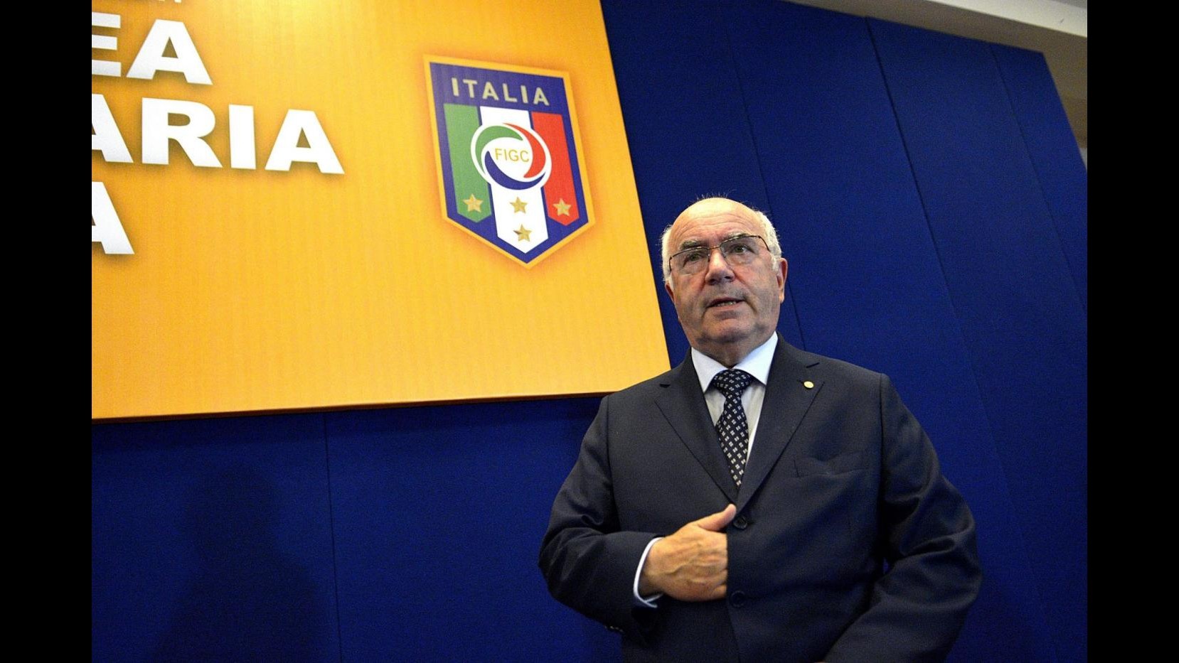 Calcio, Tavecchio: Goal Line Technology in calendario per 2015, budget con rosso 10 mln