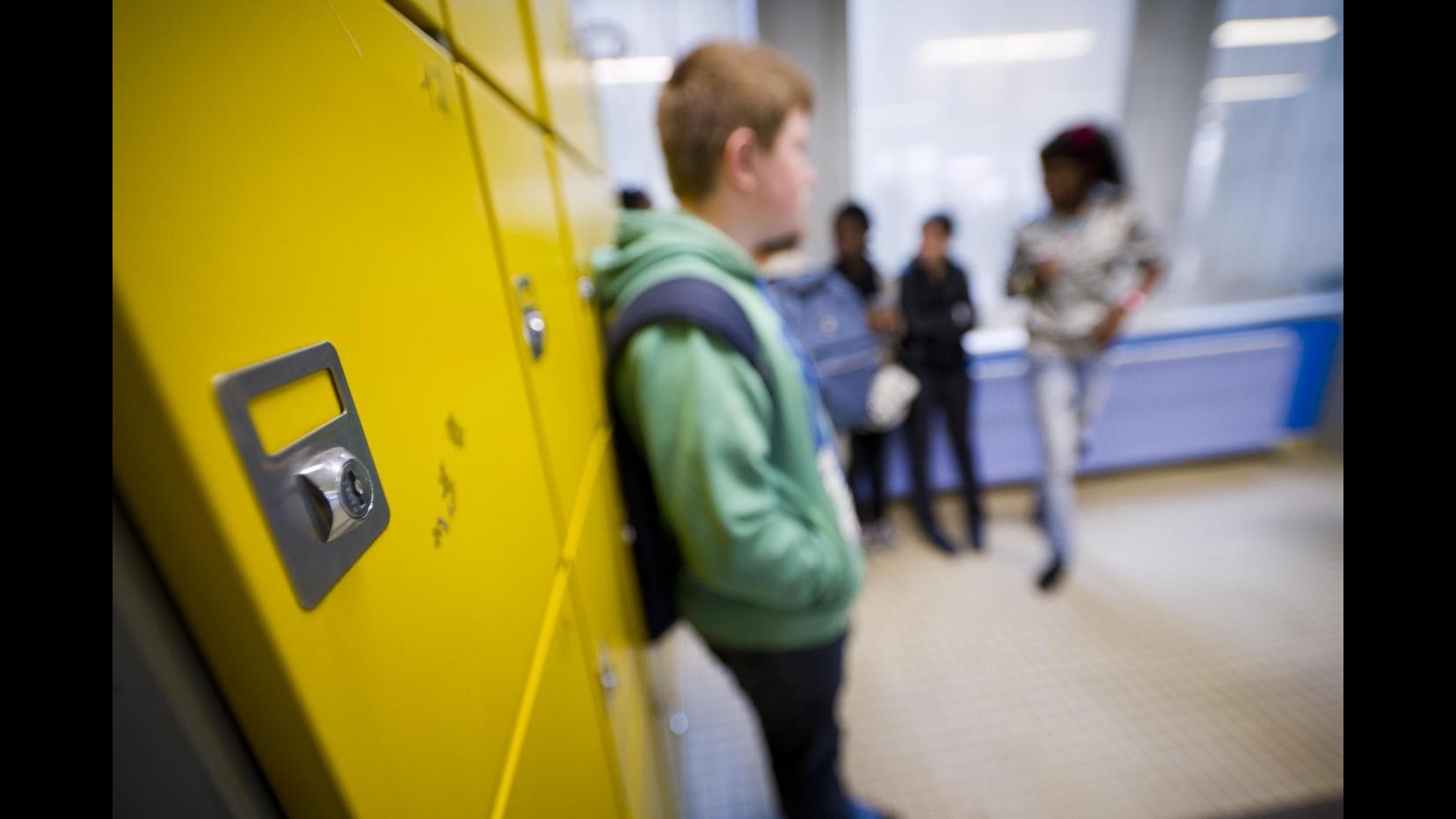 Bologna, 14enne muore in classe durante la lezione
