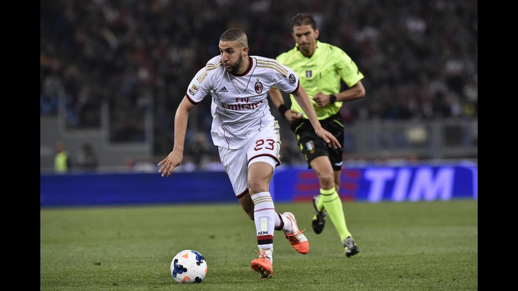 Taarabt: Balotelli? E’ un giocatore normale che tira forte