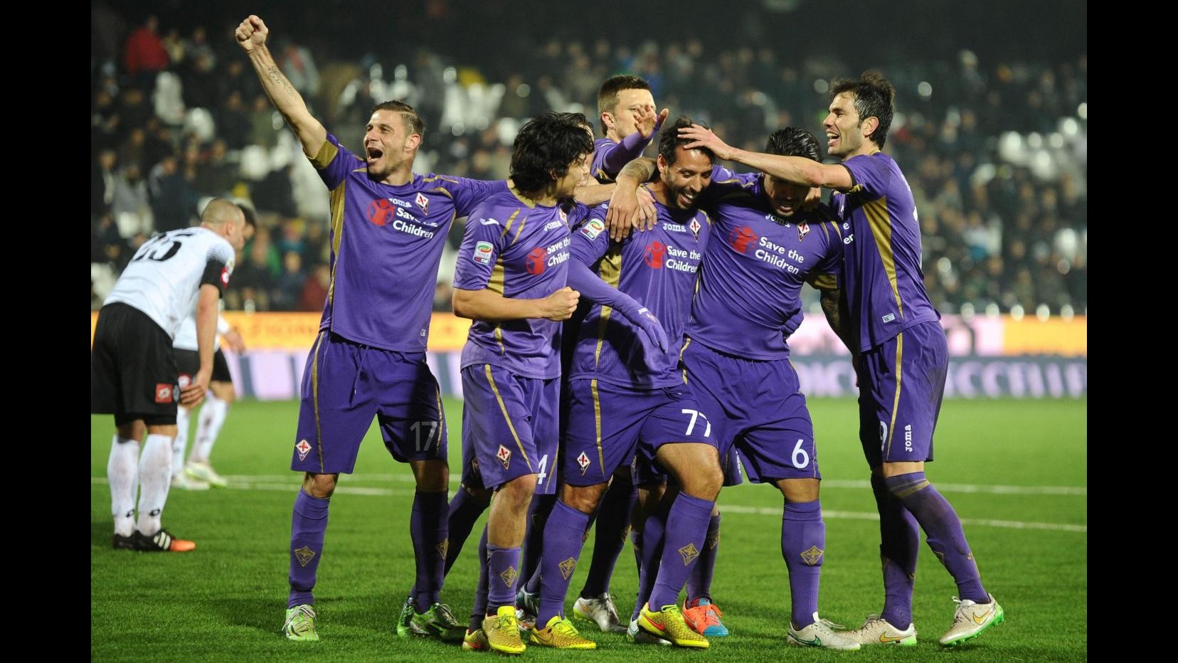 Serie A, Fiorentina cala poker ed espugna Cesena: per Di Carlo debutto amaro