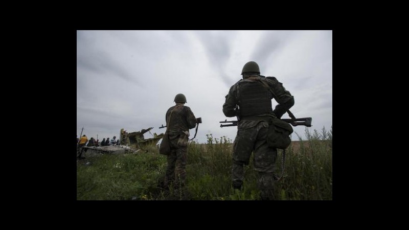 Ucraina, Mosca nega accuse Svezia: Nostro aereo non rischiò collisione