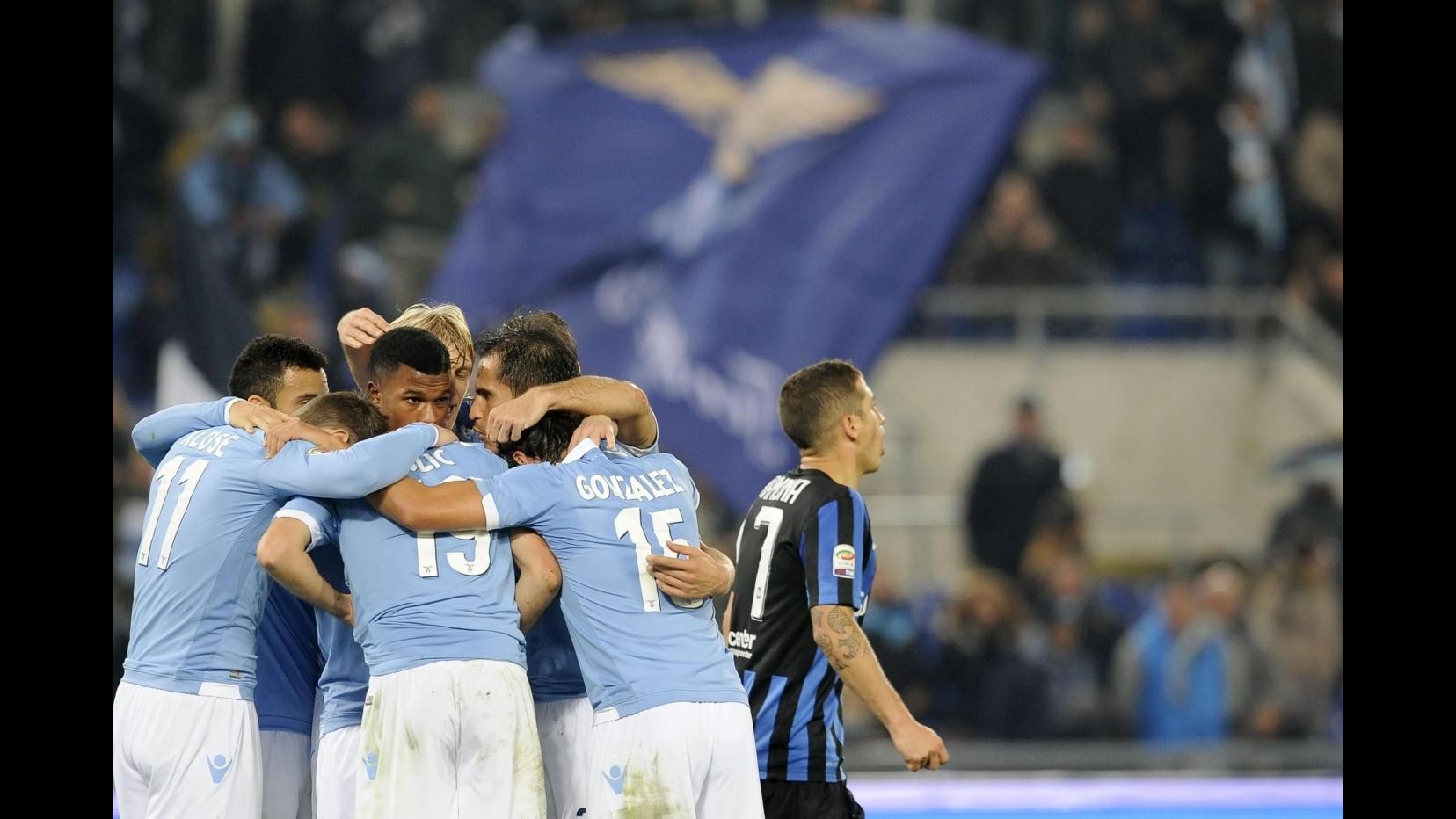 Serie A, Mauri trascina Lazio: 3-0 all’Atalanta, biancocelesti agganciano il terzo posto
