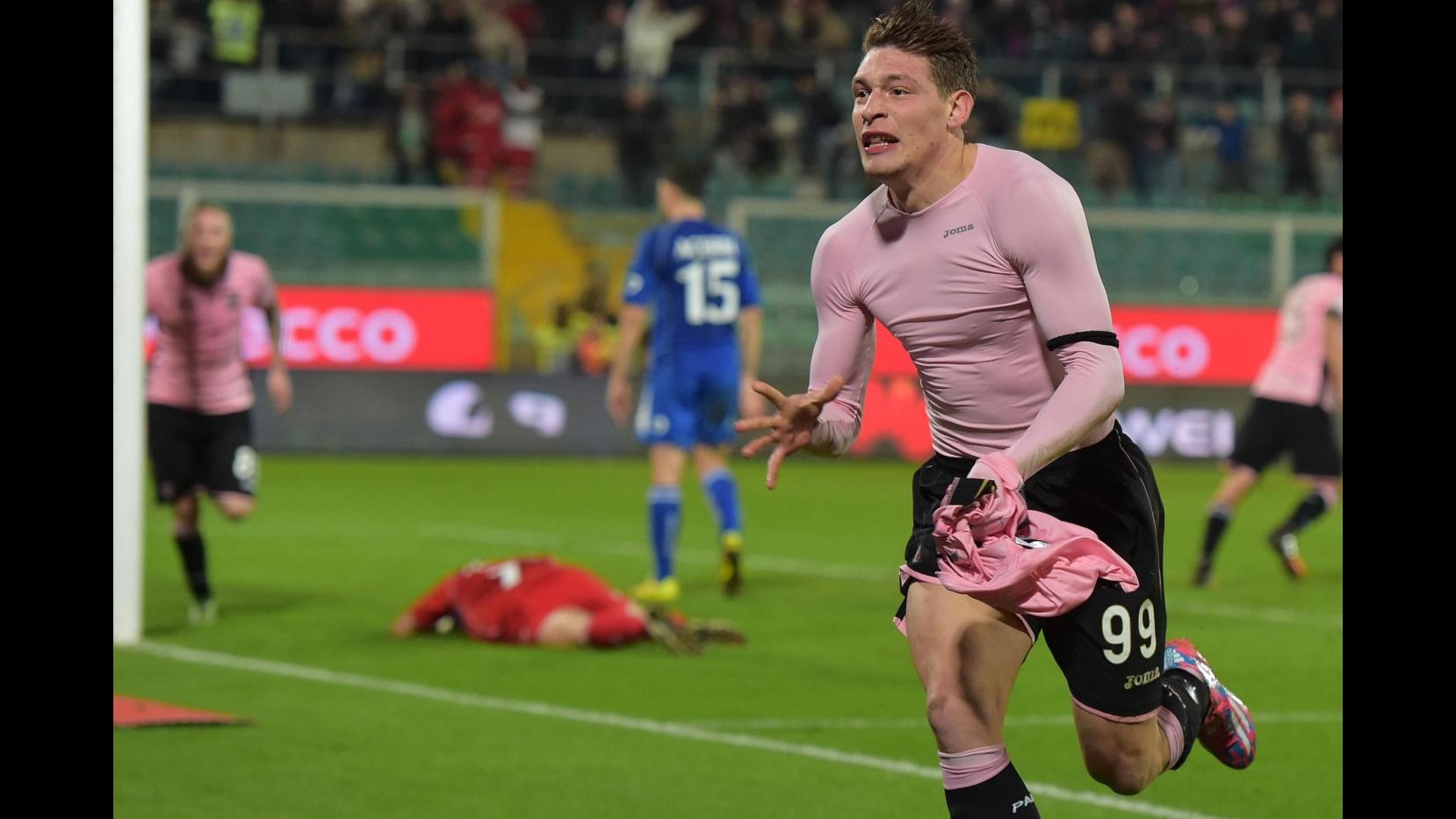 Serie A, Belotti-gol al 93′: Palermo batte Sassuolo 2-1 nell’anticipo del ‘Barbera’