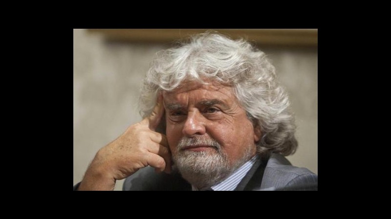 M5S, Grillo a Genova a banchetto contro euro