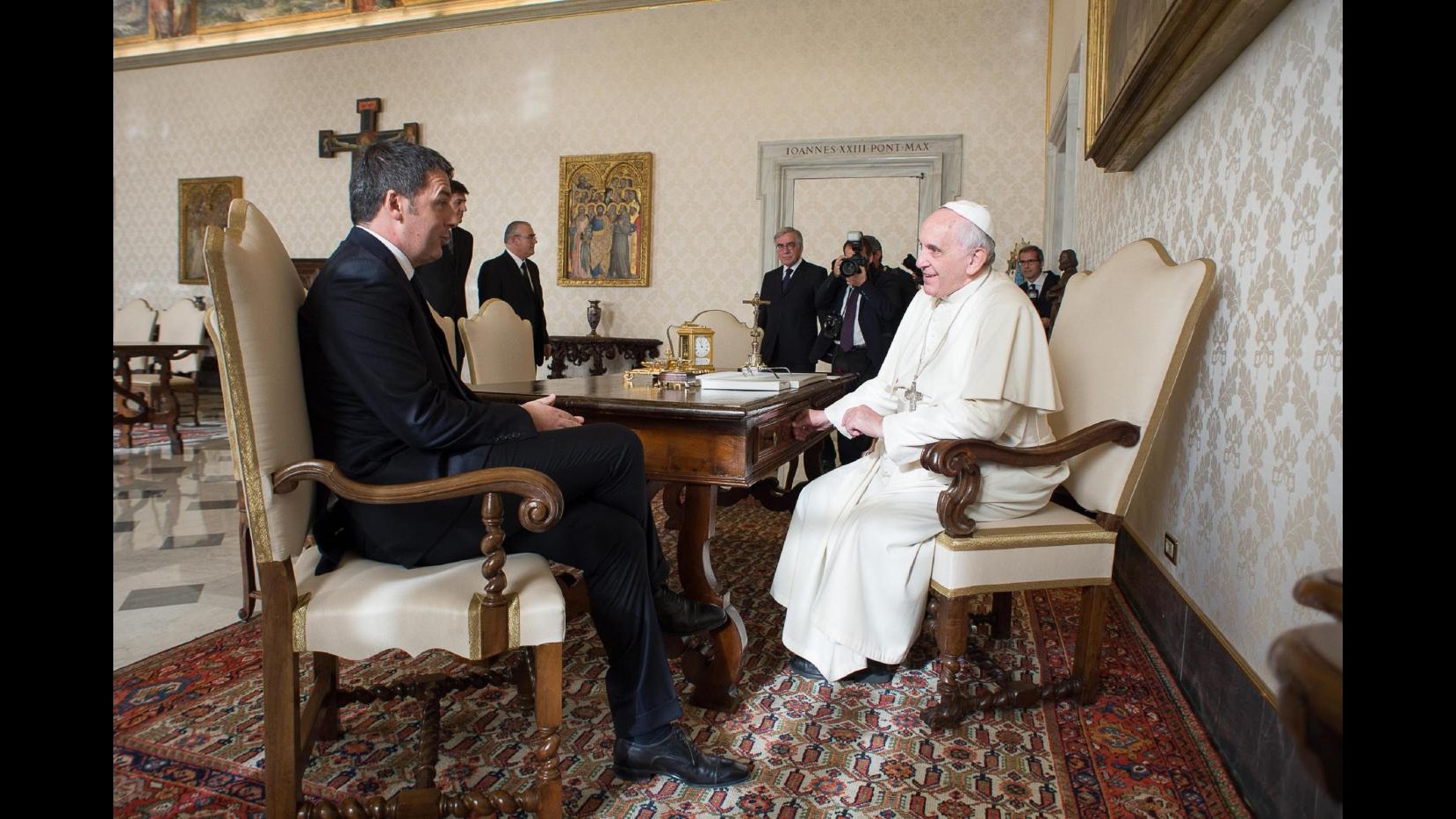 Incontro Renzi-Papa su crisi, disoccupazione giovani e Medioriente