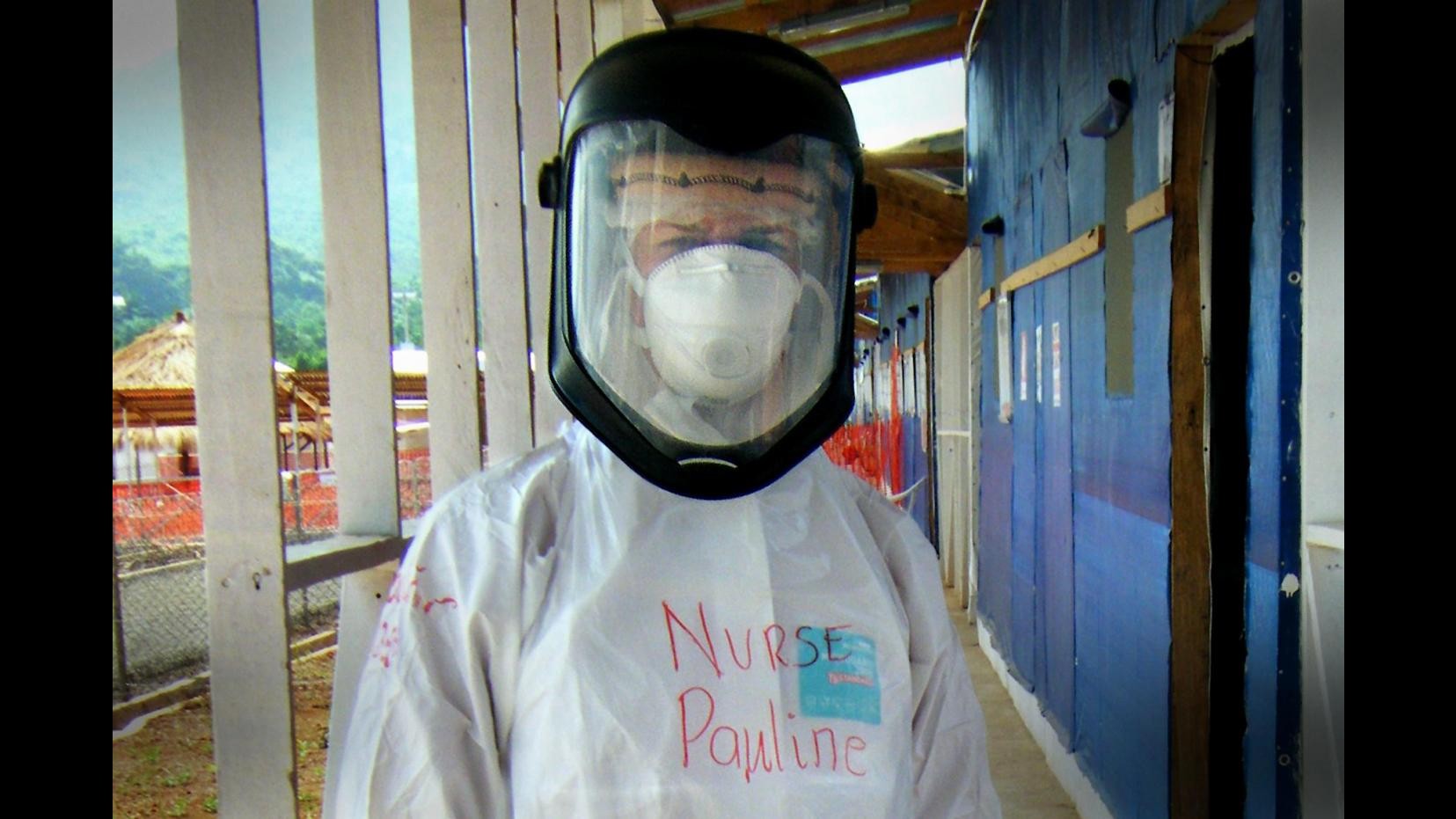 Ebola, infermiera britannica in condizioni critiche ma stabili