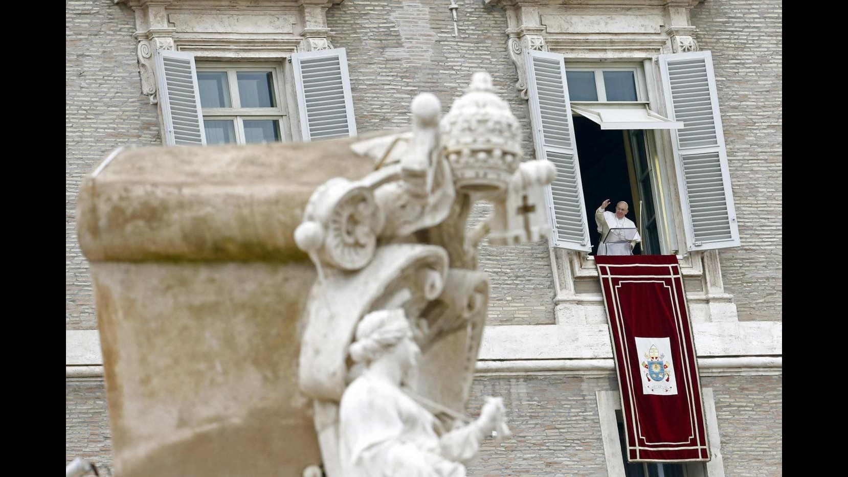 Papa: Ogni uomo e ogni popolo ha sete di pace