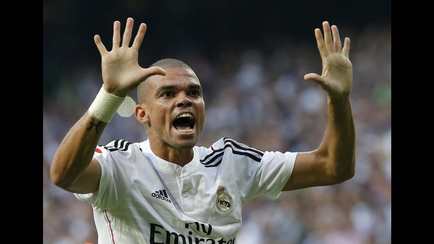 Stampa spagnola: United e City vogliono Pepe, Real Madrid resiste