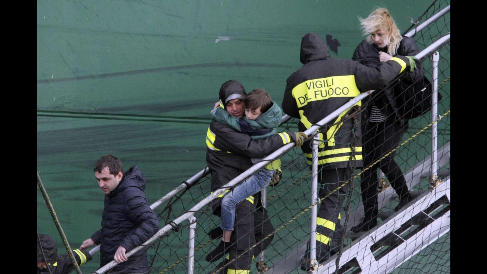 Grecia, guardia costiera Atene: Recuperati altri 4 corpi